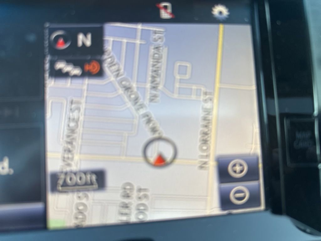 Used 2016 Toyota Avalon Limited w/ Toyota Safety Sense Package FWD image 16