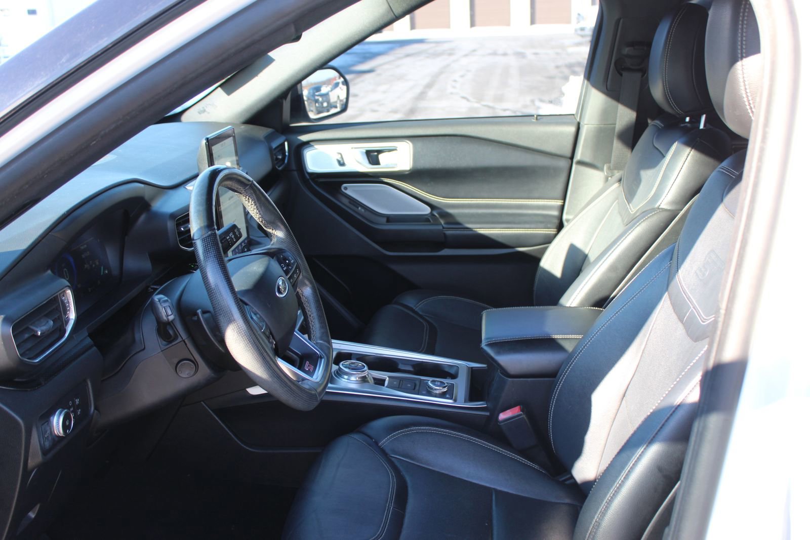 Used 2020 Ford Explorer ST w/ ST Street Pack image 9
