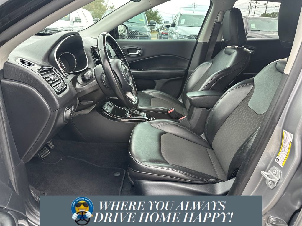 Used 2020 Jeep Compass Latitude FWD image 7