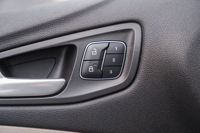 Used 2017 Ford Escape Titanium FWD image 45