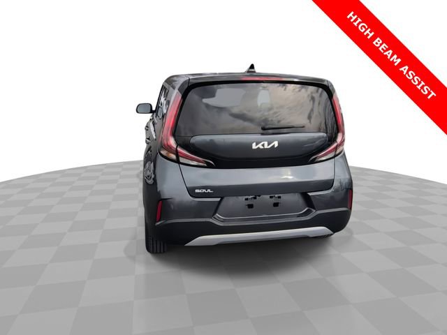 Used 2023 Kia Soul LX image 7