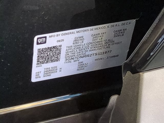 Certified 2026 Chevrolet Equinox EV LT AWD/4WD image 38