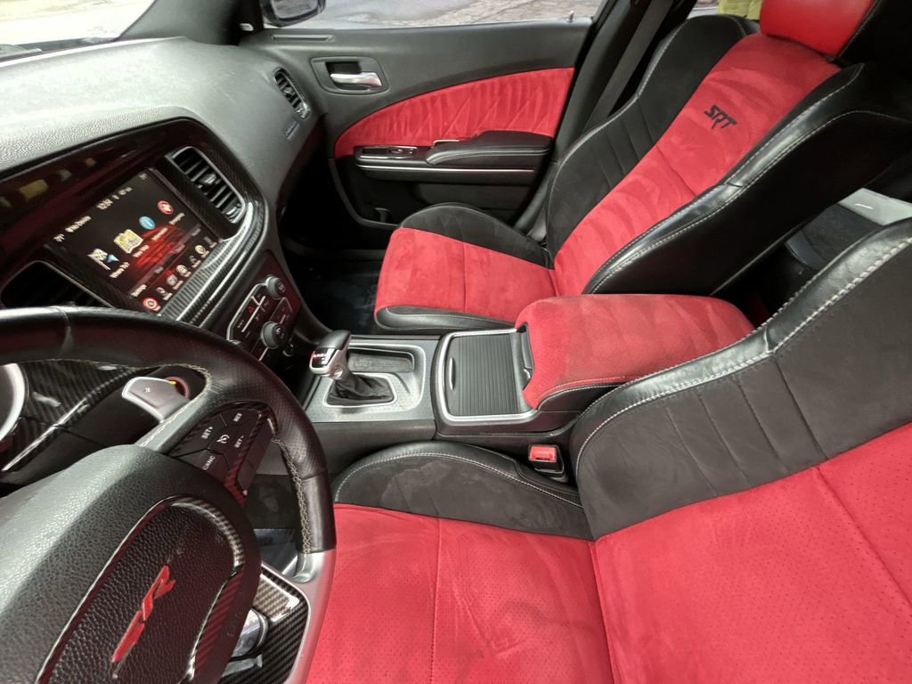 Used 2016 Dodge Charger SRT image 21