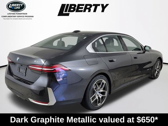 Used 2026 BMW 530i xDrive AWD/4WD image 3