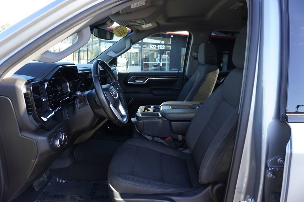 Used 2023 GMC Sierra 1500 Elevation image 23