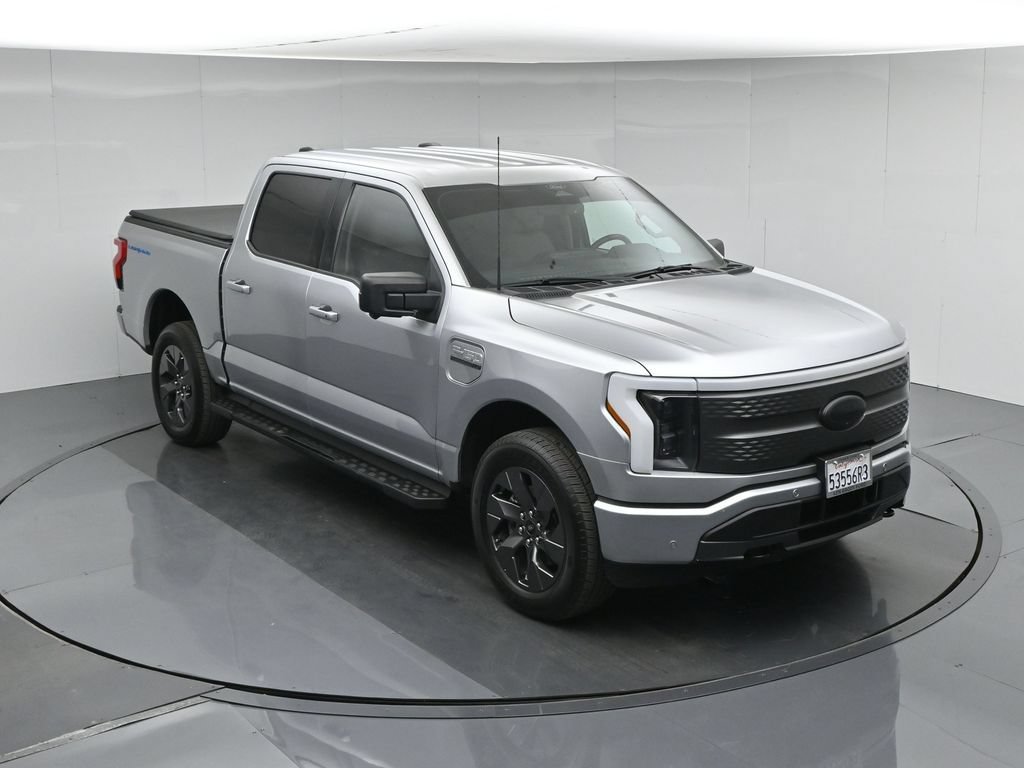 Used 2022 Ford F150 Lightning XLT w/ Equipment Group 312A High AWD/4WD image 43