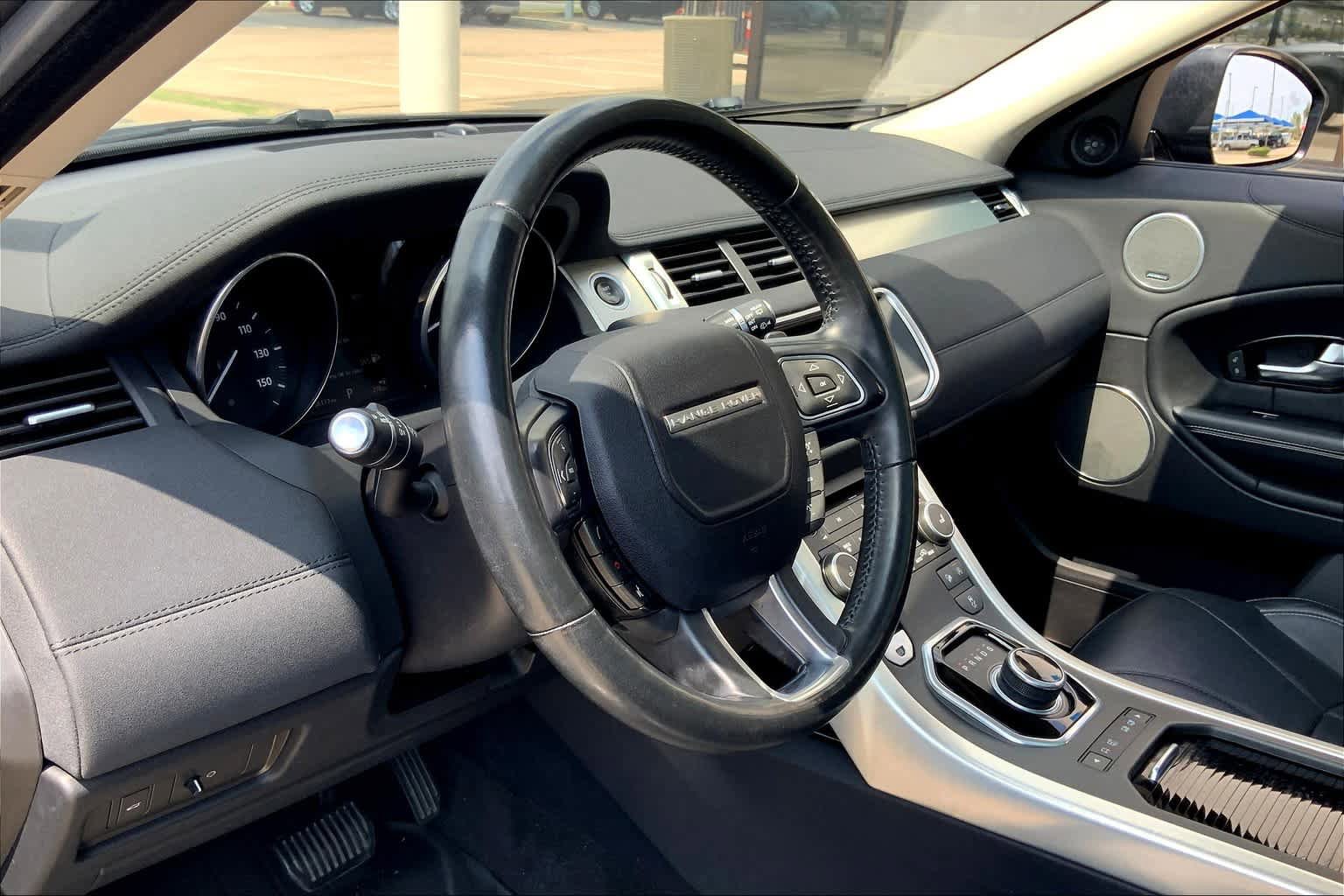 Used 2017 Land Rover Range Rover Evoque HSE AWD/4WD image 18