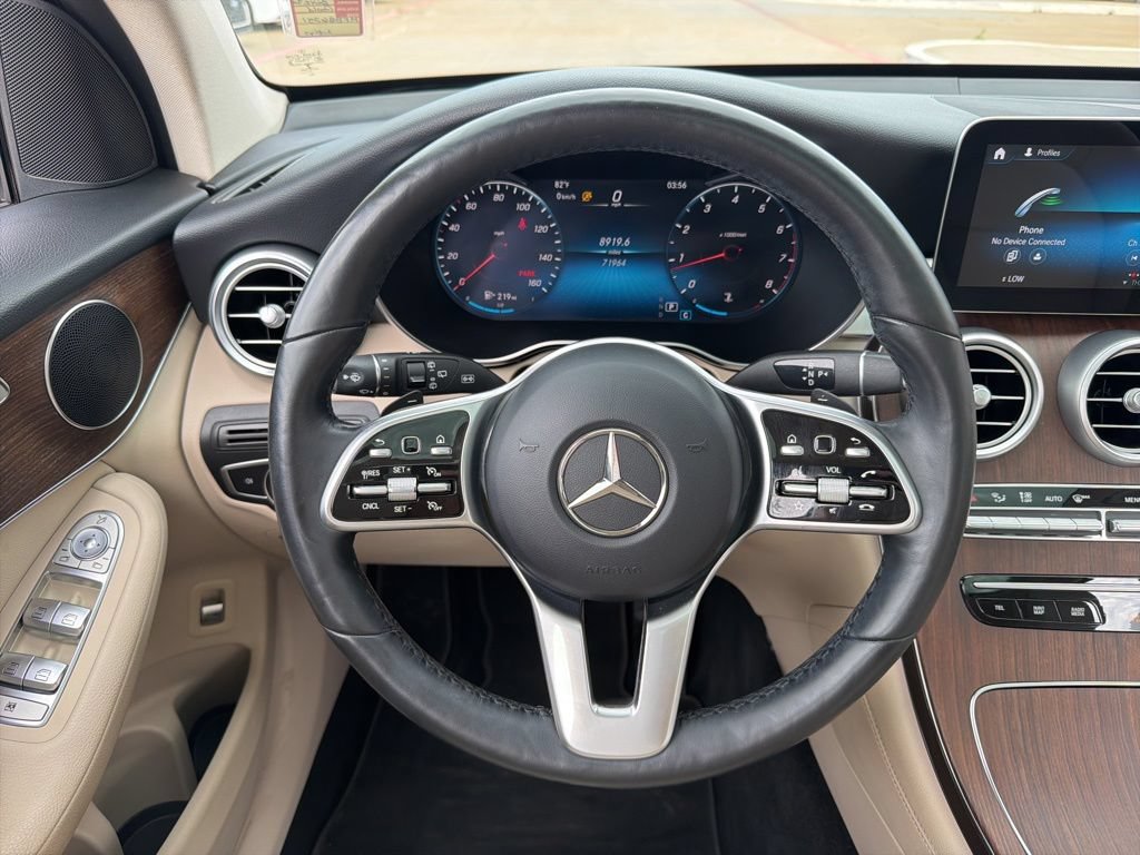Used 2021 Mercedes-Benz GLC 300 4MATIC image 23
