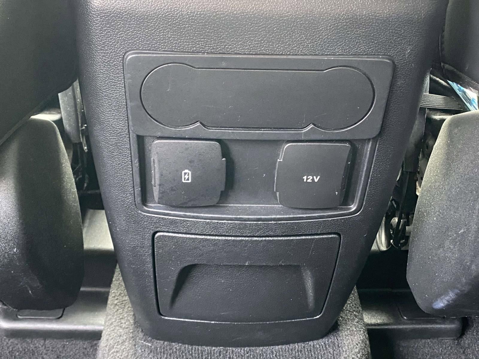 Used 2023 Ford Explorer XLT w/ Equipment Group 202A image 12