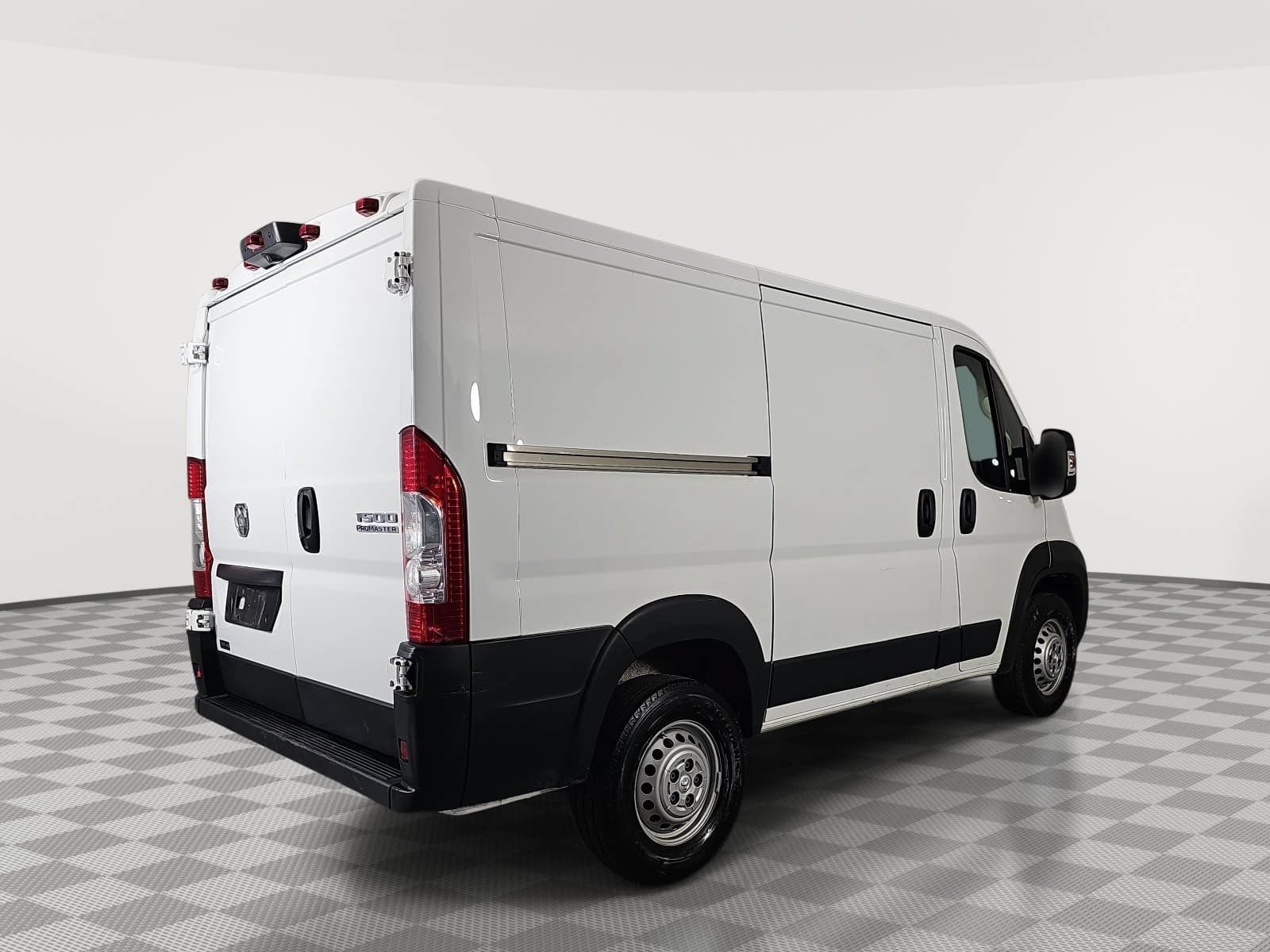 Used 2024 RAM ProMaster 1500 w/ Convenience Group FWD image 8