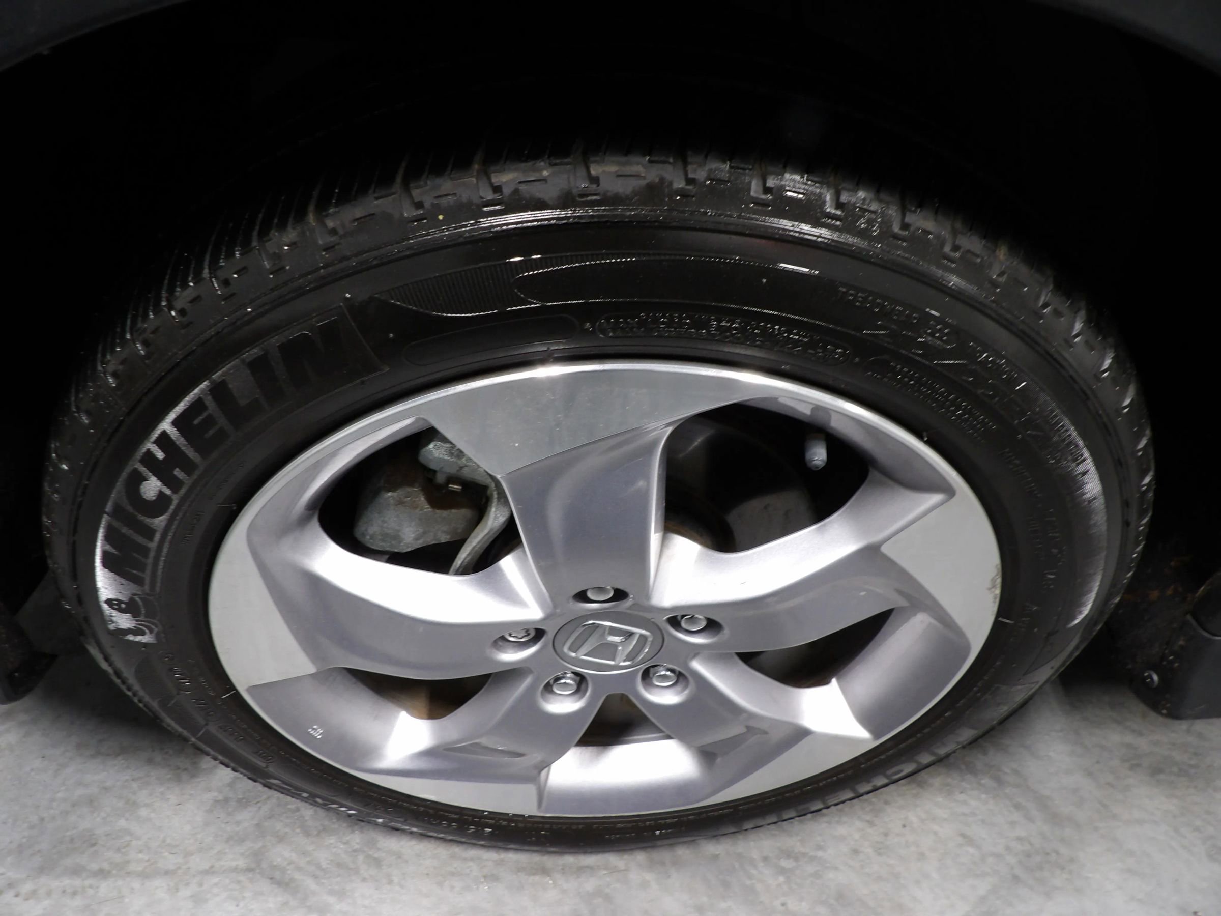 Used 2020 Honda HR-V LX image 24