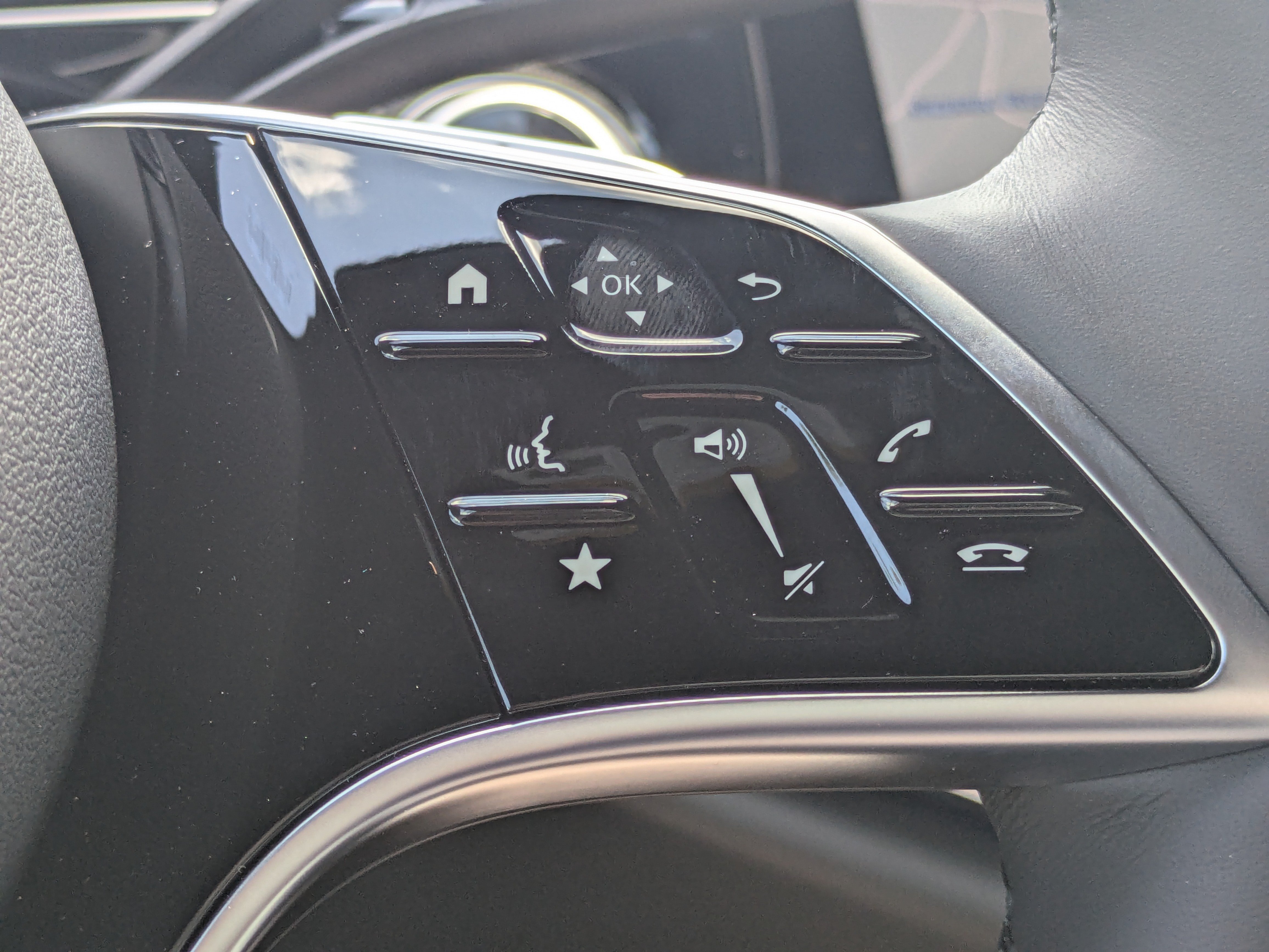 New 2027 Mercedes-Benz E 450 4MATIC Sedan image 25