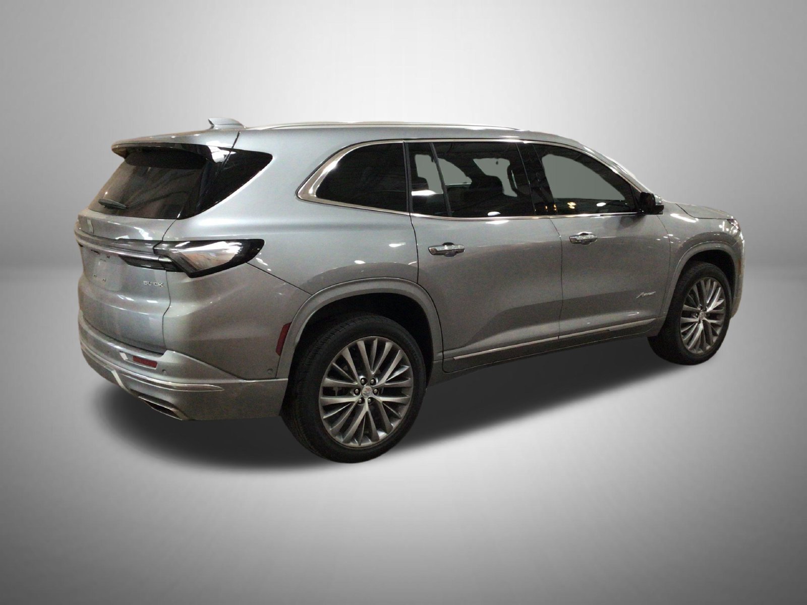Used 2025 Buick Enclave Avenir w/ Super Cruise Package AWD/4WD image 3