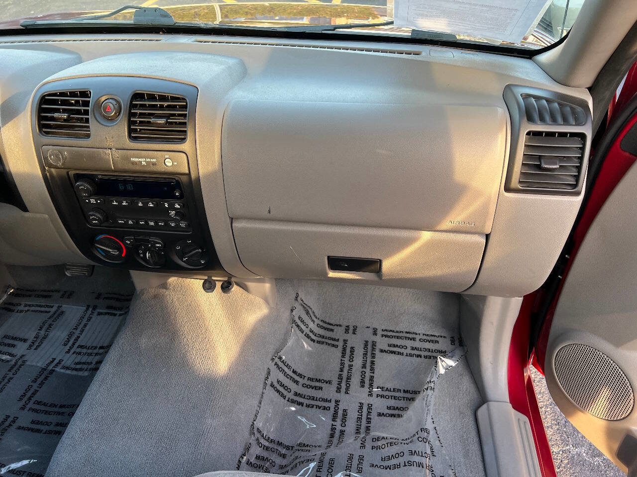 Used 2004 Chevrolet Colorado 2WD Regular Cab image 27