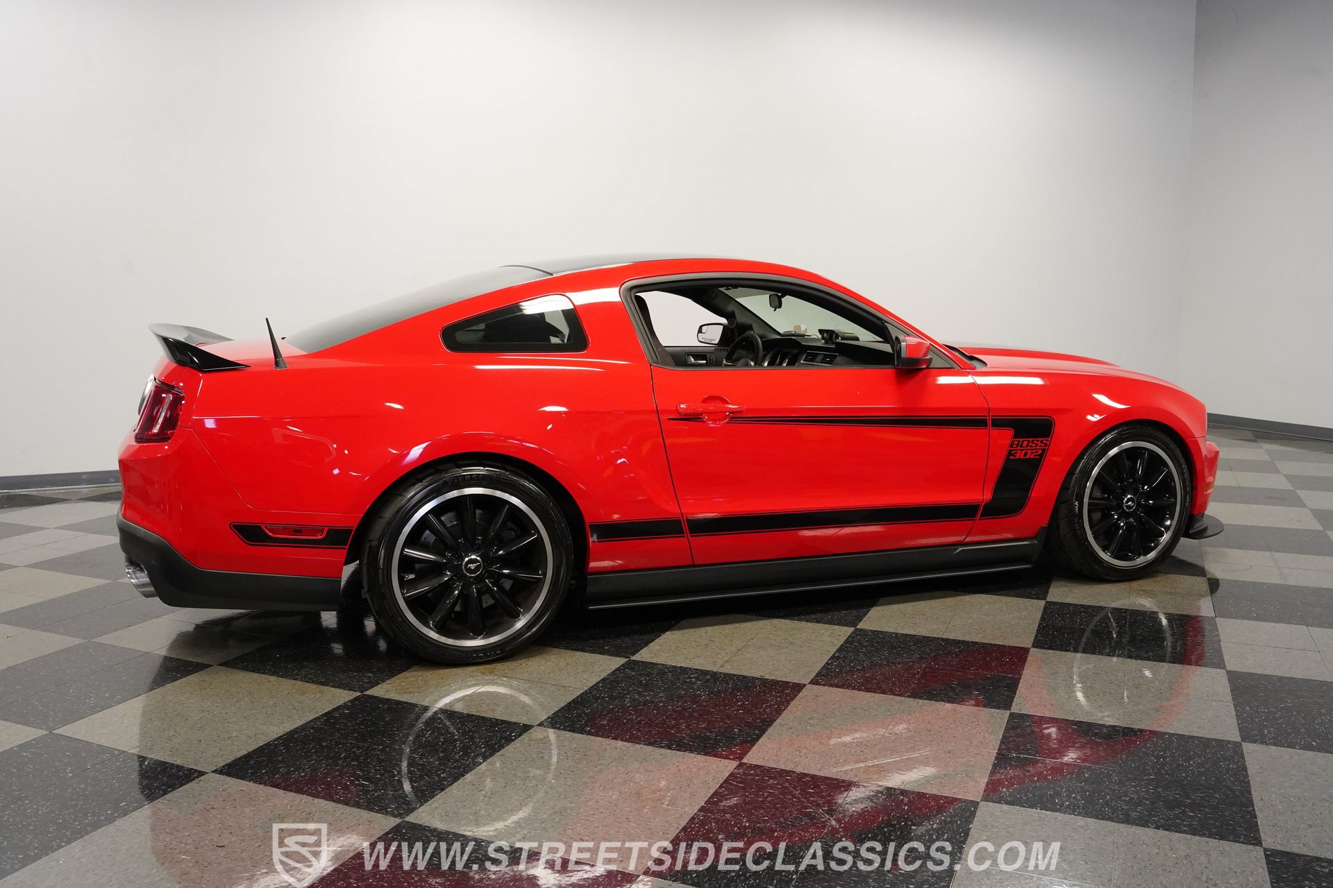 Used 2012 Ford Mustang Boss 302 w/ Boss 302 Accessory Pkg RWD image 14