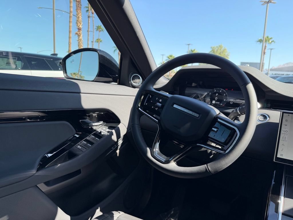 New 2026 Land Rover Range Rover Evoque S AWD/4WD image 11