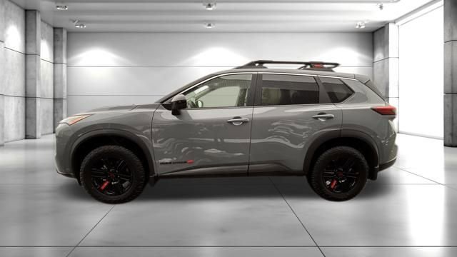 Used 2026 Nissan Rogue Rock Creek image 4