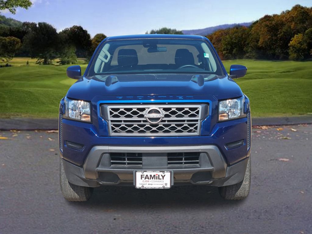 Used 2022 Nissan Frontier SV w/ Technology Package image 2
