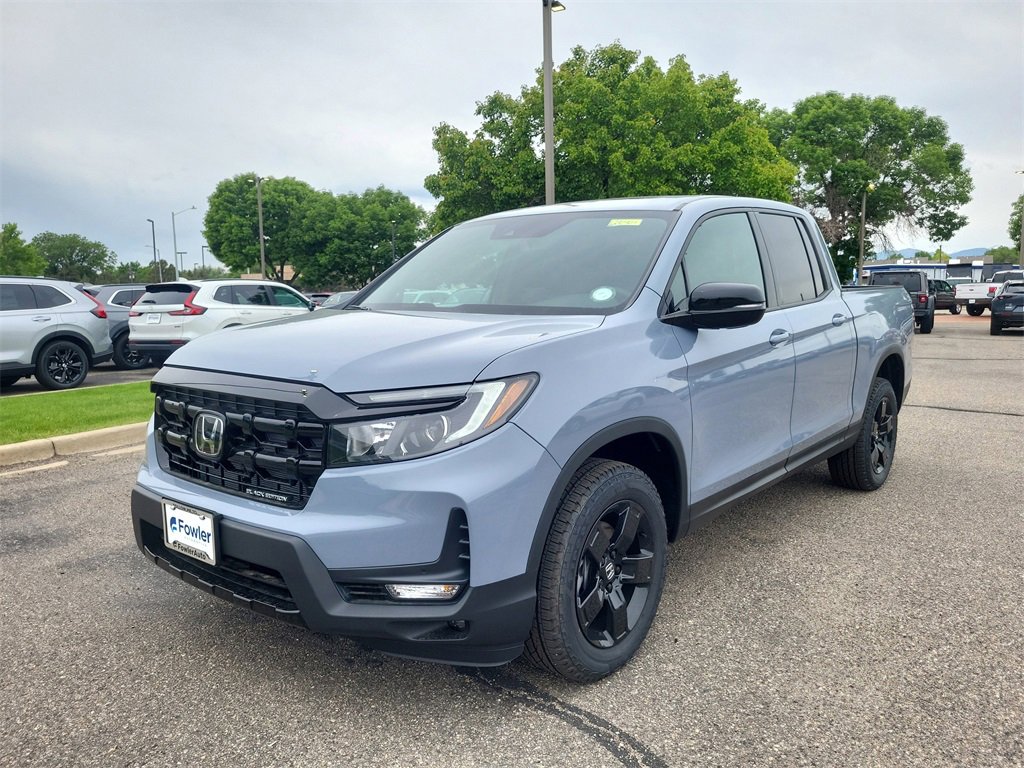 New 2026 Honda Ridgeline Black Edition image 4