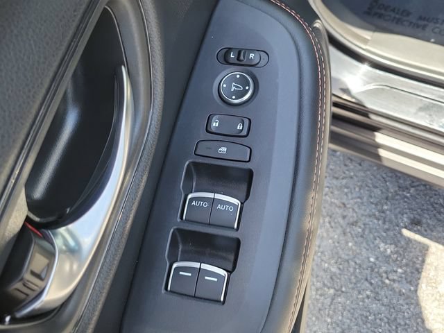 Certified 2025 Honda HR-V Sport image 21