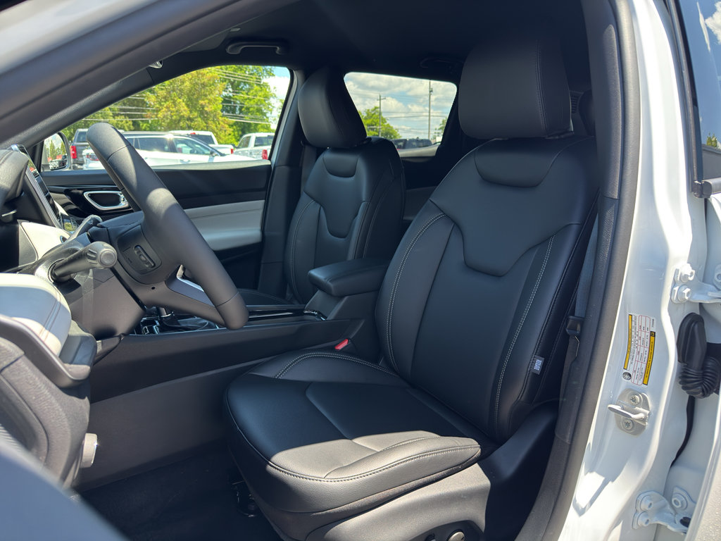 New 2026 Jeep Compass Limited AWD/4WD image 11