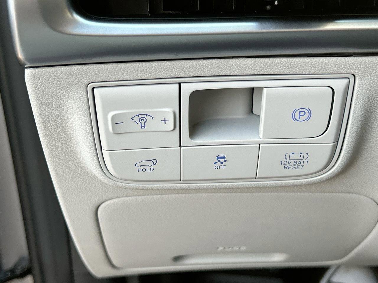 New 2026 Hyundai Tucson Limited image 35