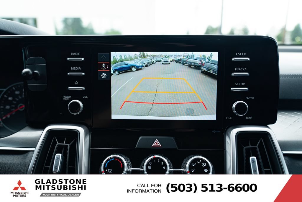 Used 2023 Kia Sorento LX AWD/4WD image 15