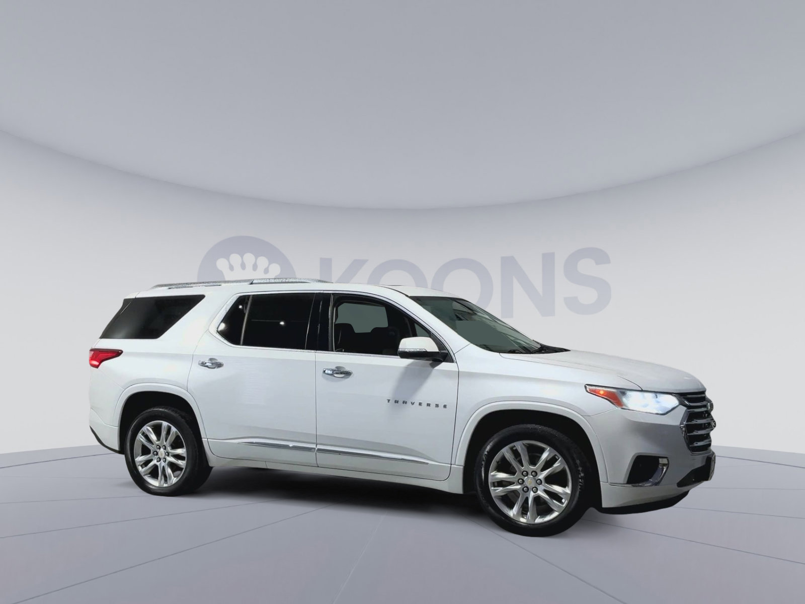Used 2021 Chevrolet Traverse High Country w/ LPO, Cargo Package image 2