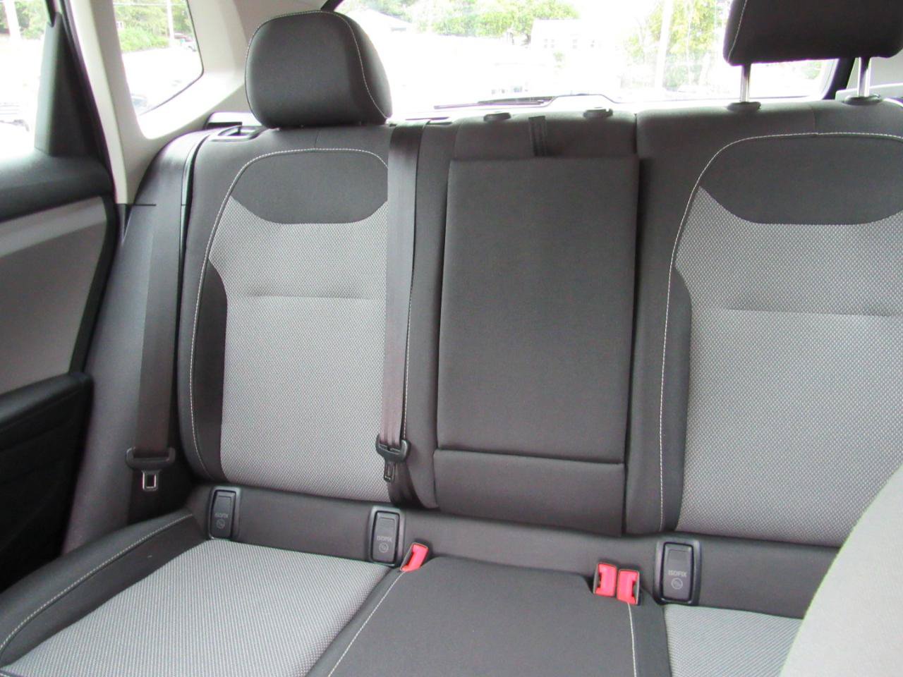 Used 2024 Volkswagen Taos S FWD image 8