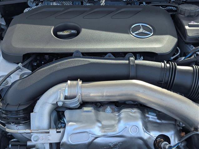 New 2026 Mercedes-Benz GLB 250 image 15