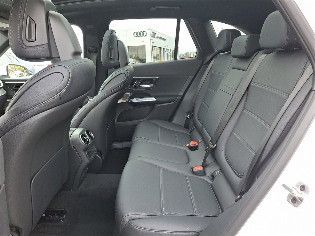 New 2026 Mercedes-Benz GLC 300 4MATIC image 13