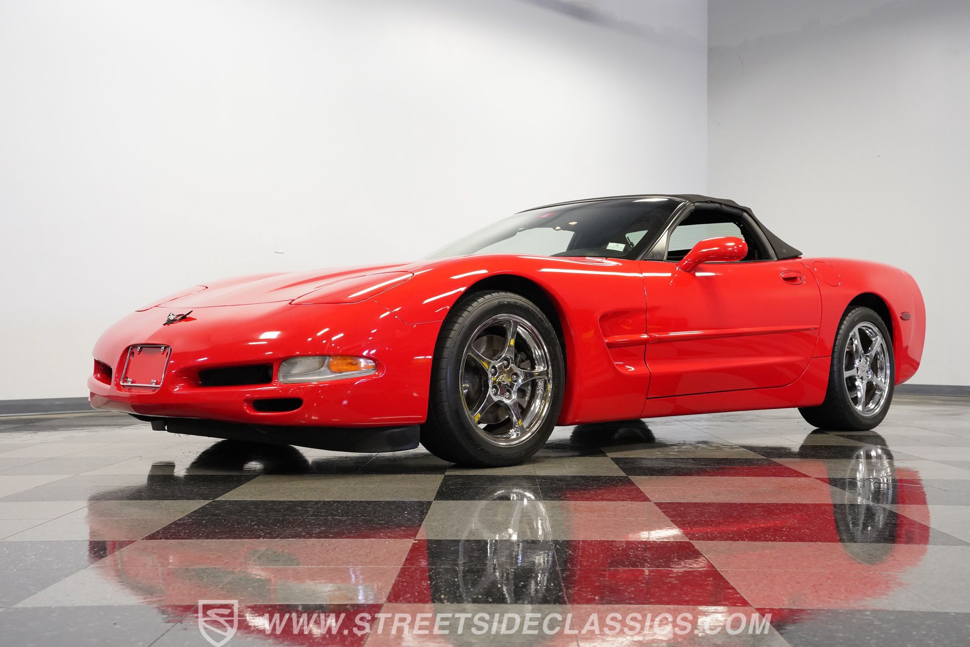 Used 1999 Chevrolet Corvette Convertible w/ Memory Pkg RWD image 22