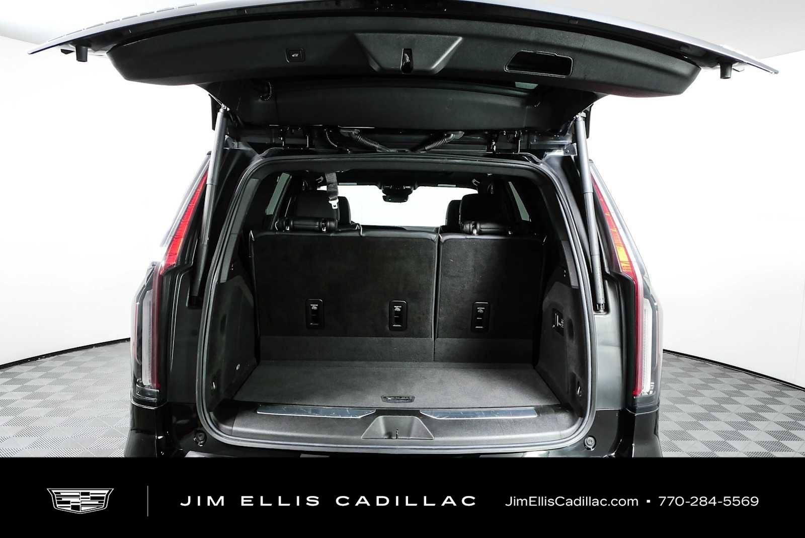 Certified 2024 Cadillac Escalade Sport AWD/4WD image 31