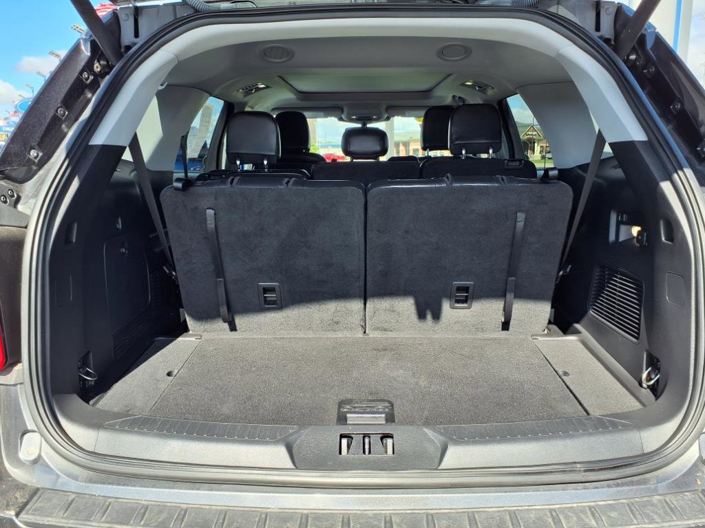 Used 2020 Ford Explorer XLT w/ Equipment Group 202A image 22