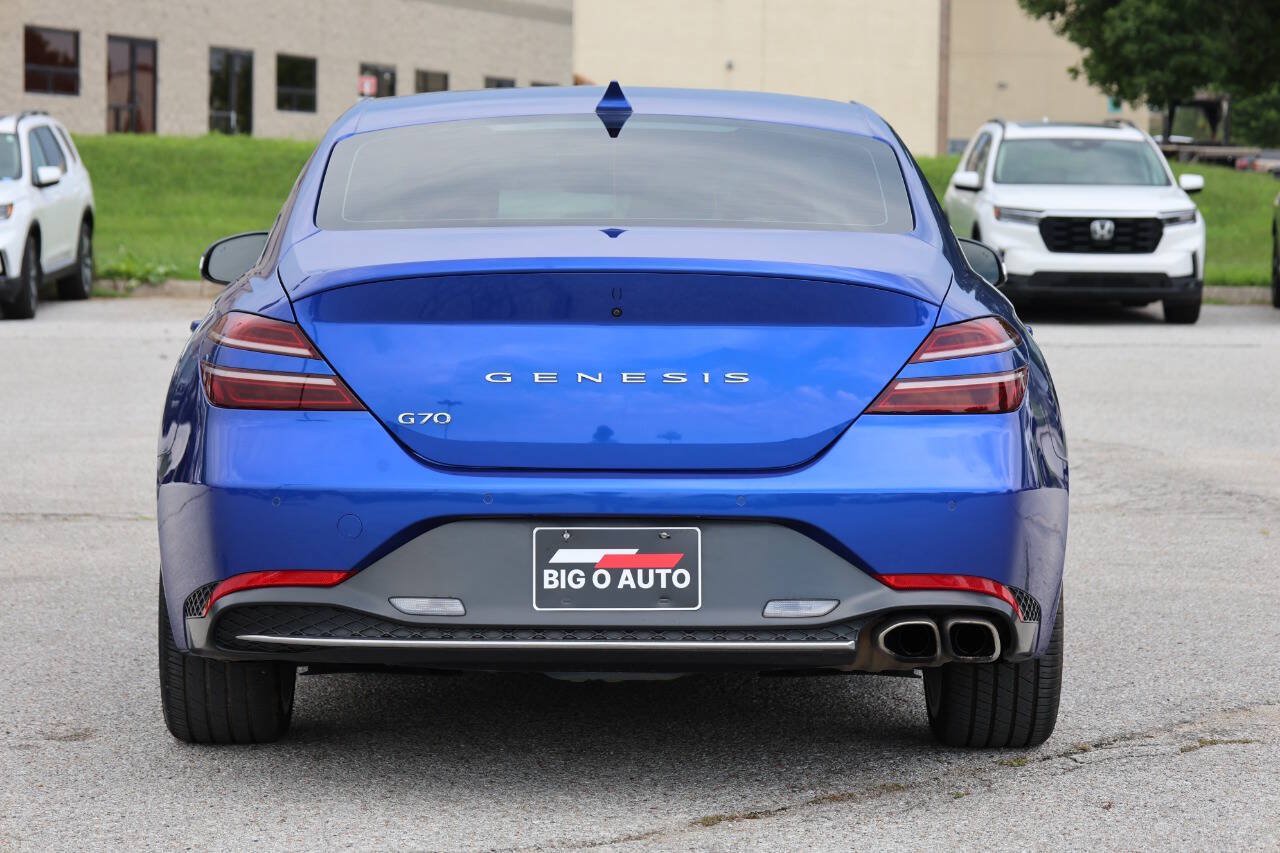 Used 2022 Genesis G70 2.0T w/ Prestige Package RWD image 10