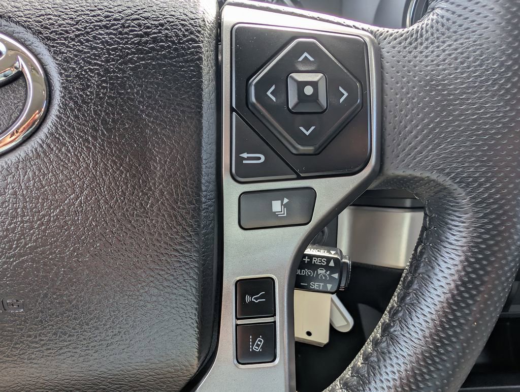 Used 2021 Toyota Tacoma SR5 w/ SR5 Appearance Package (SM) RWD image 25