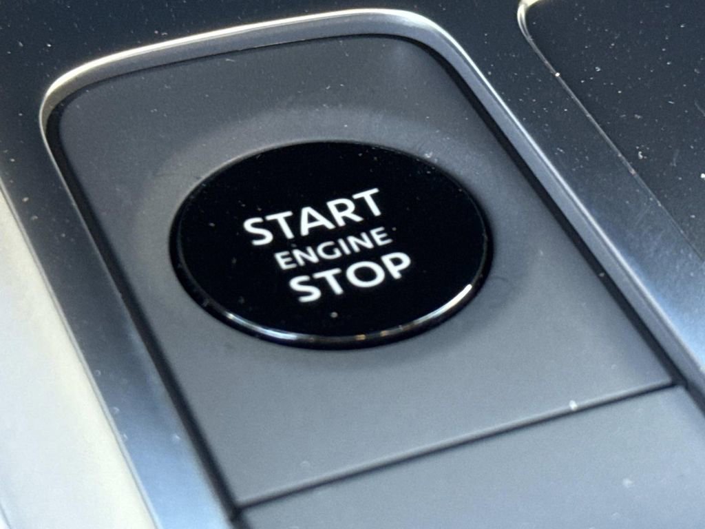 New 2026 INFINITI QX60 Luxe w/ Cargo Package image 8