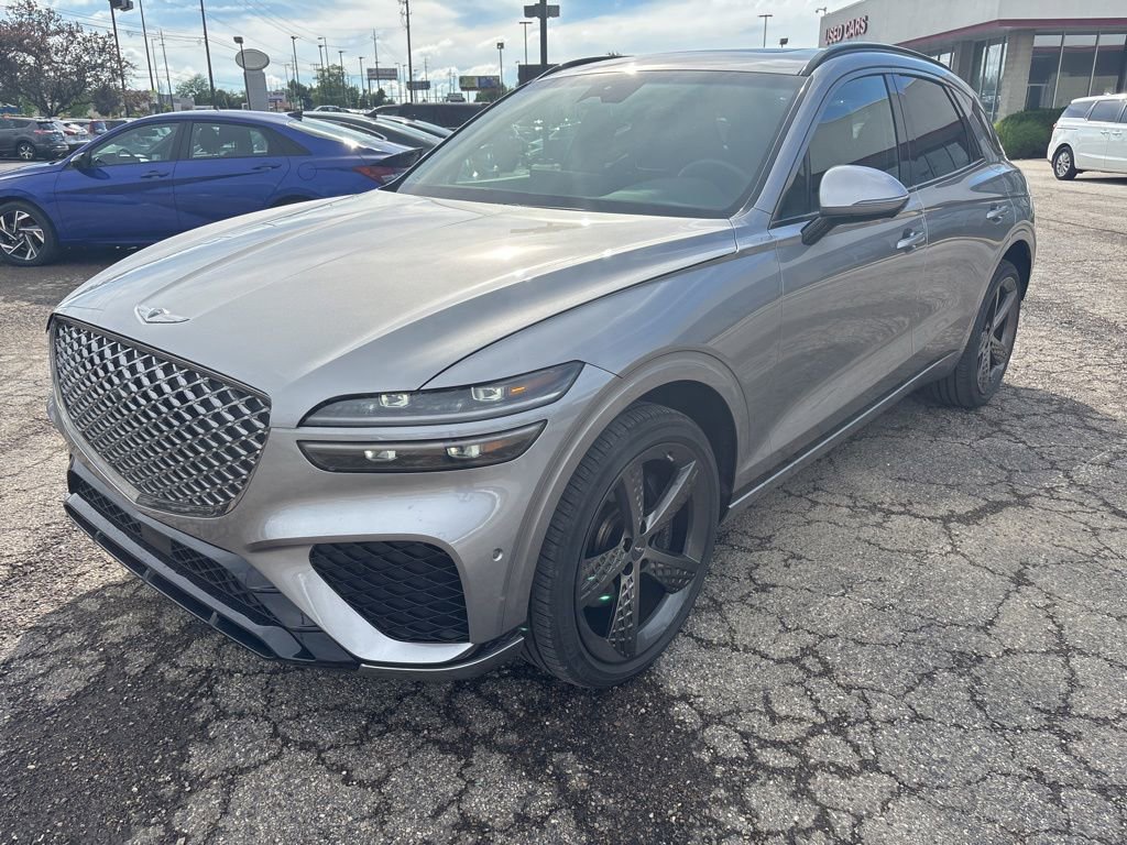 Used 2023 Genesis GV70 2.5T w/ Sport Prestige Package