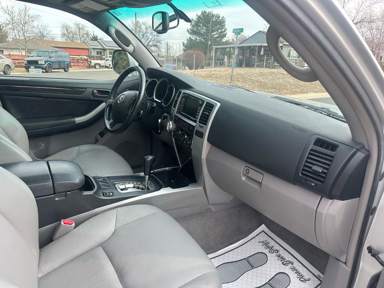 Used 2008 Toyota 4Runner Limited image 18