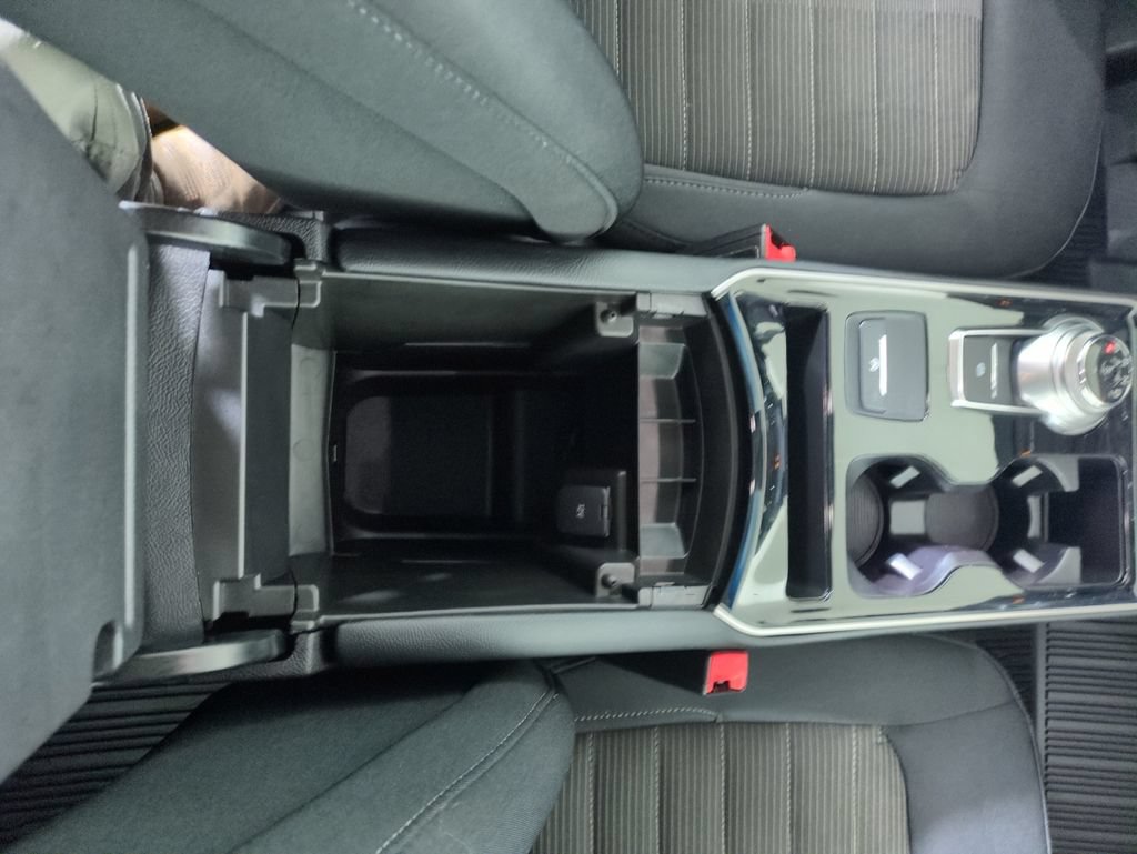 Used 2019 Ford Edge SEL AWD/4WD image 26