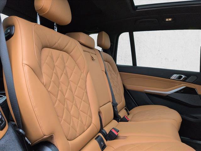 Used 2026 BMW X7 xDrive40i image 22