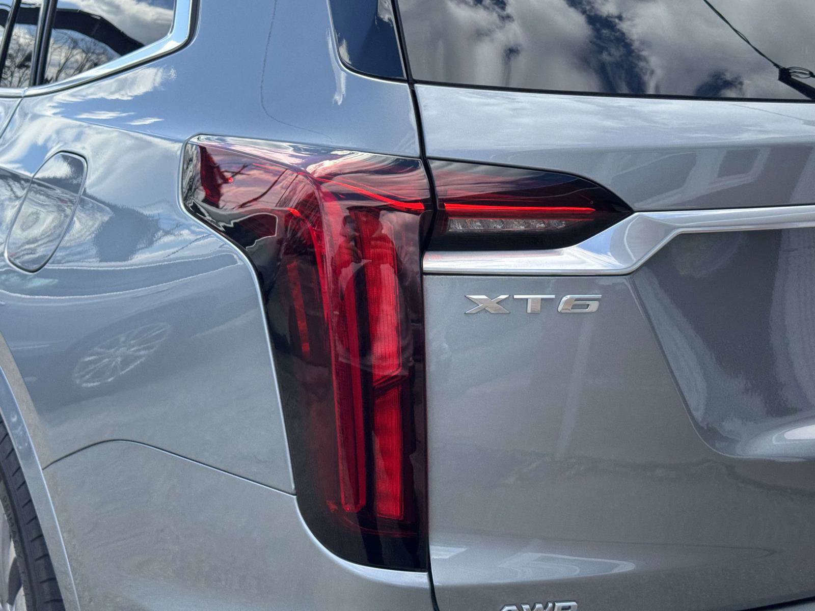 Certified 2023 Cadillac XT6 Premium Luxury AWD/4WD image 10