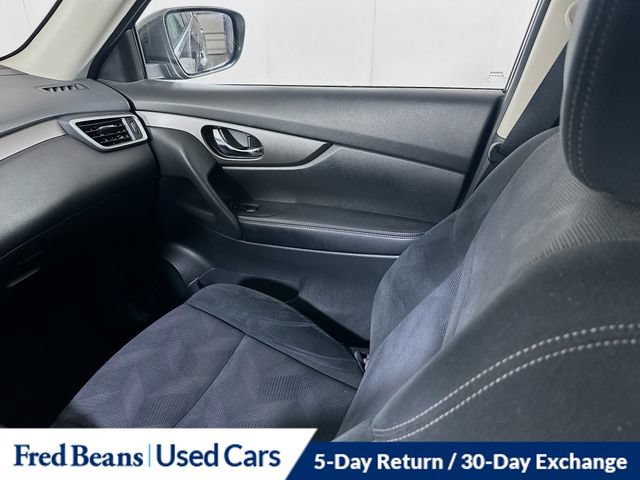 Used 2014 Nissan Rogue SV AWD/4WD image 28