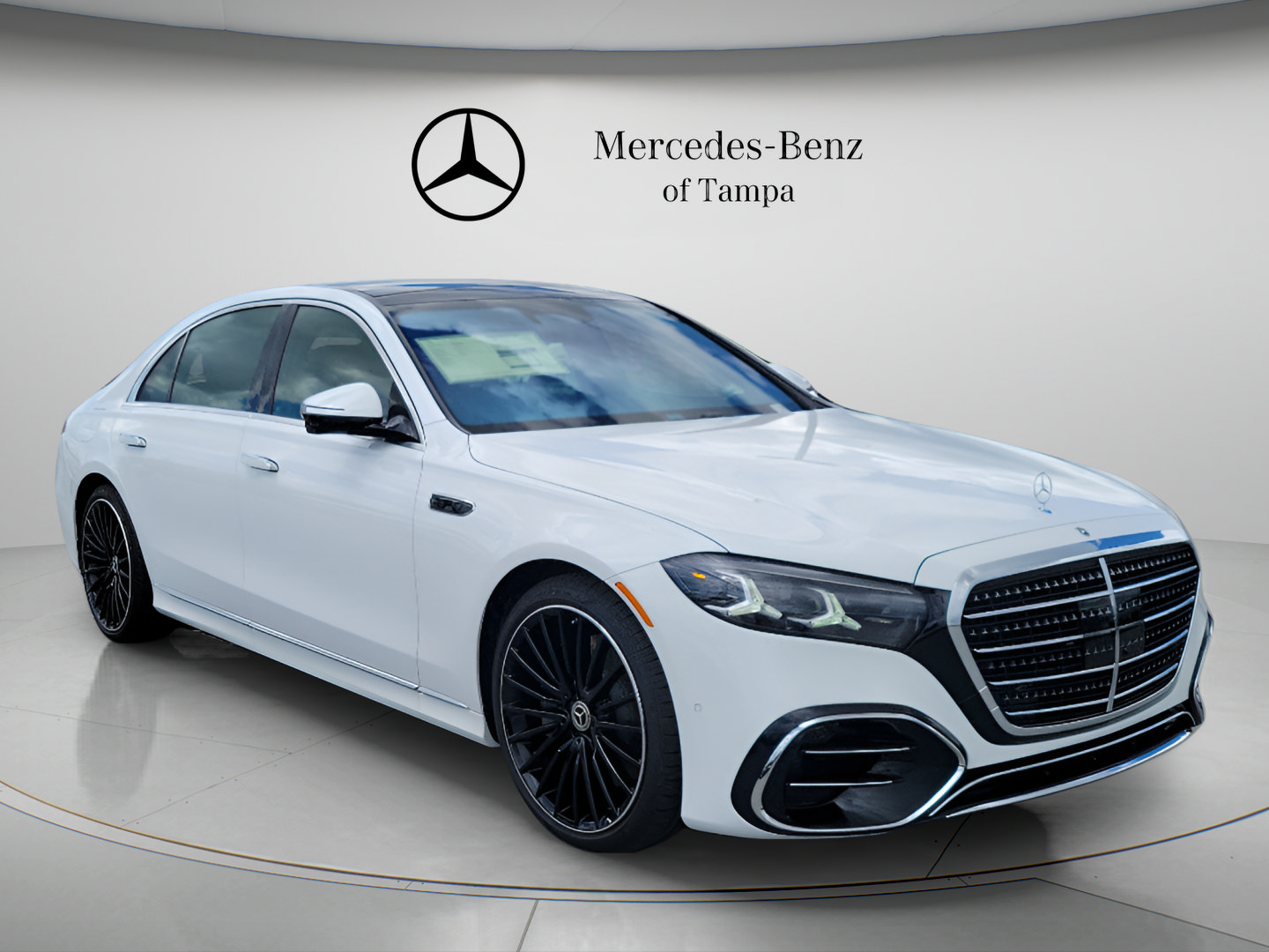 New 2027 Mercedes-Benz S 580 4MATIC Sedan image 4
