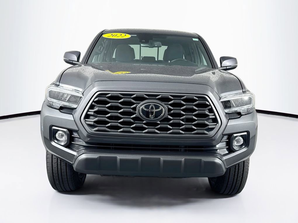 Used 2022 Toyota Tacoma TRD Off-Road w/ Technology Package AWD/4WD image 2