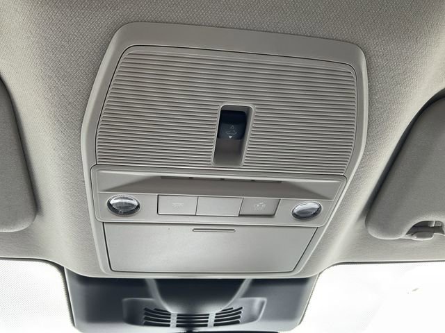 New 2026 Nissan Sentra SV w/ SV Convenience Package FWD image 16