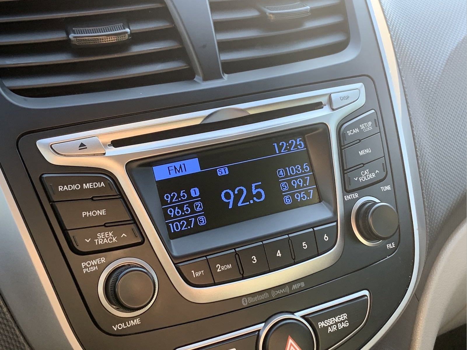 Used 2017 Hyundai Accent Value Edition image 17