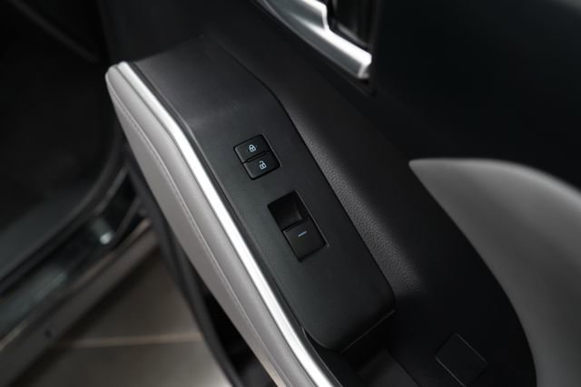 Used 2023 Toyota Highlander XLE image 85