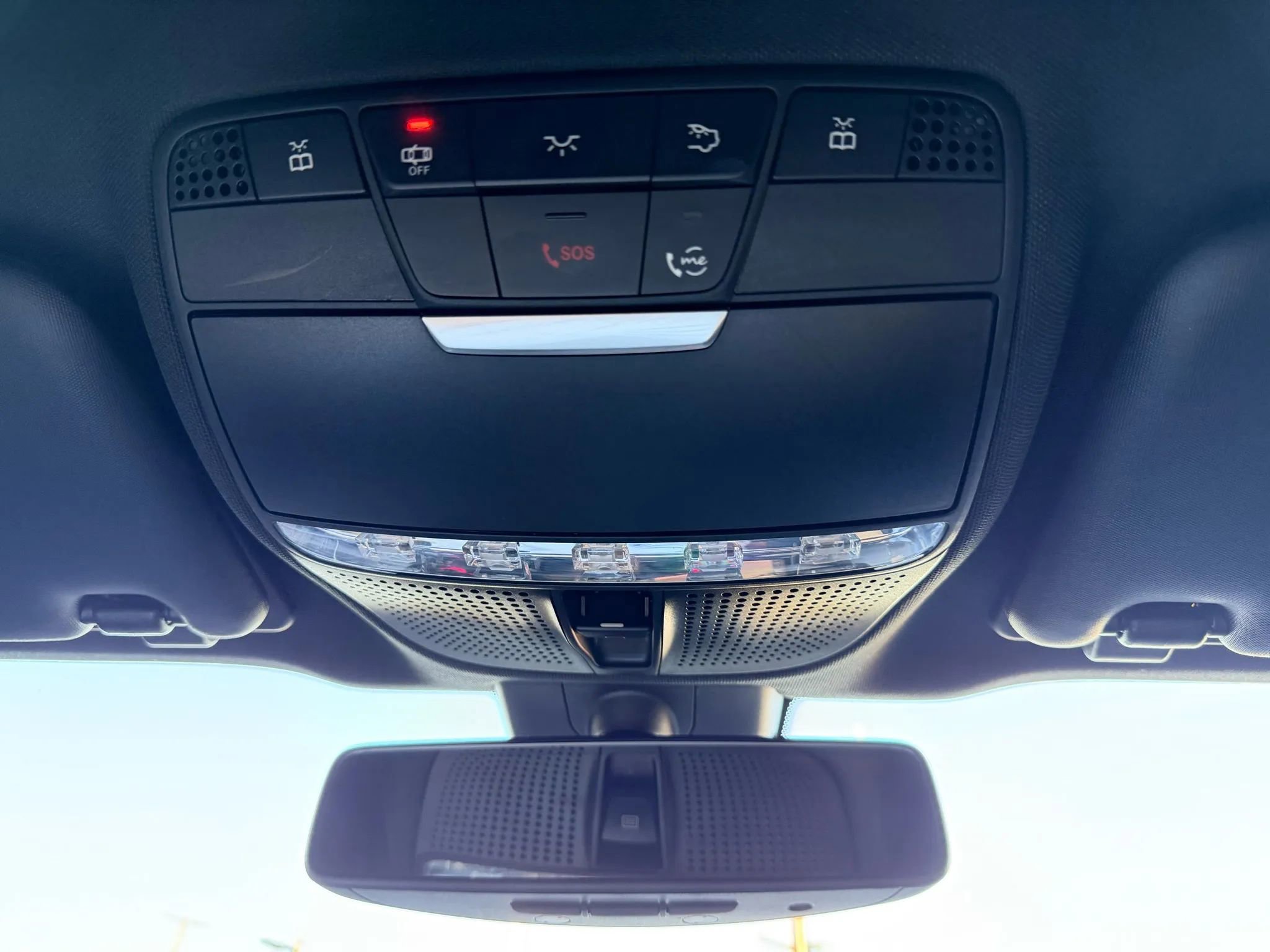 Used 2019 Mercedes-Benz E 300 image 22