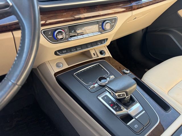 Used 2018 Audi Q5 2.0T Premium Plus AWD/4WD image 14